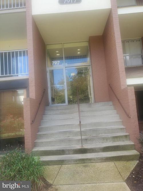 apt-102-7917 Mandan Rd, GREENBELT, MD, 20770-2825 | Card Image