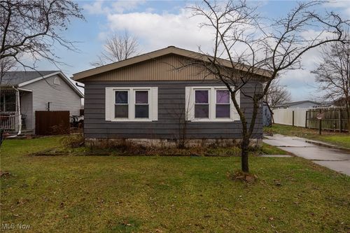 476 Stallion Ct, Lagrange, OH, 44050-9612 | Card Image