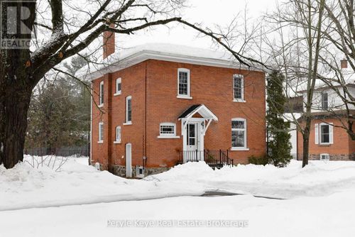 57 Mcmurray St, Bracebridge, ON, P1L2A1 | Card Image