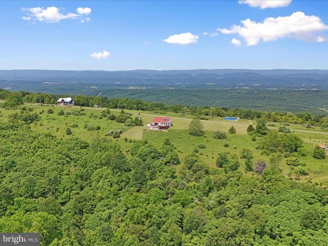 150 N Apple Ridge Rd, House other with 2 bedrooms, 2 bathrooms and null parking in Romney WV | Image 51