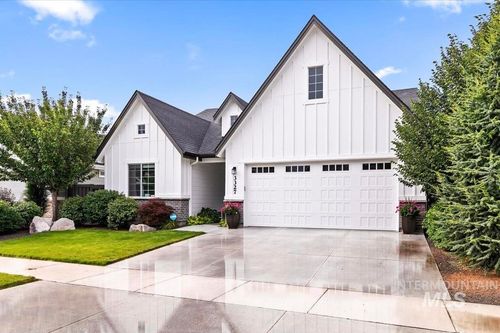 3327 E Murchison St, Meridian, ID, 83642-4771 | Card Image