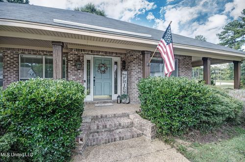 106 Bay Pointe Pl, Brandon, MS, 39047-7540 | Card Image