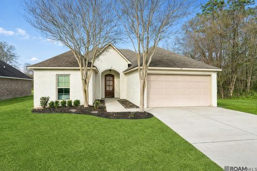 104 Coquille Dr, Madisonville, LA, 70447-3620 | Card Image