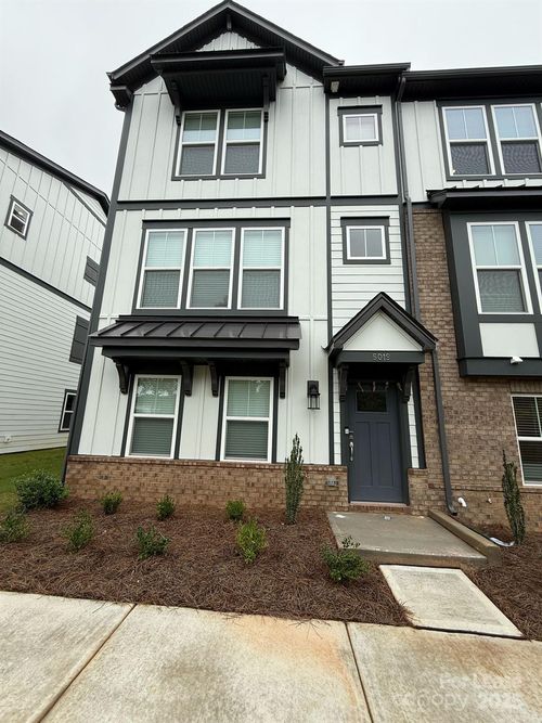 5019 Westmead Ln, Charlotte, NC, 28262-8100 | Card Image