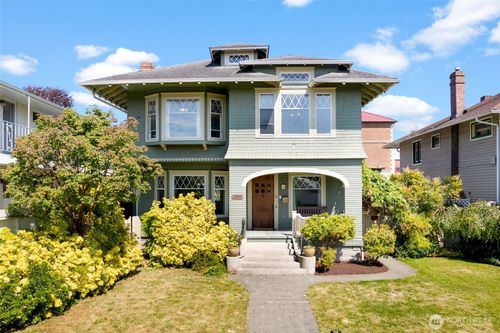 2507 Rucker Ave, Everett, WA, 98201-2726 | Card Image