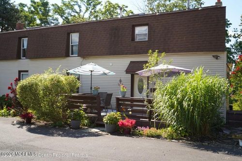 2-25 Monmouth Rd, Oceanport, NJ, 07757-1077 | Card Image