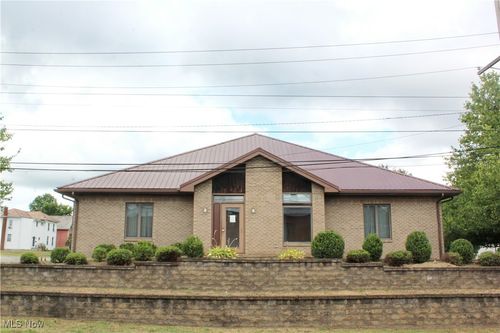 204 E Railroad St, Columbiana, OH, 44408 | Card Image