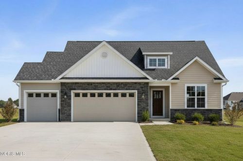 9237 Summer Song Ln, Sylvania, OH, 43560-8208 | Card Image