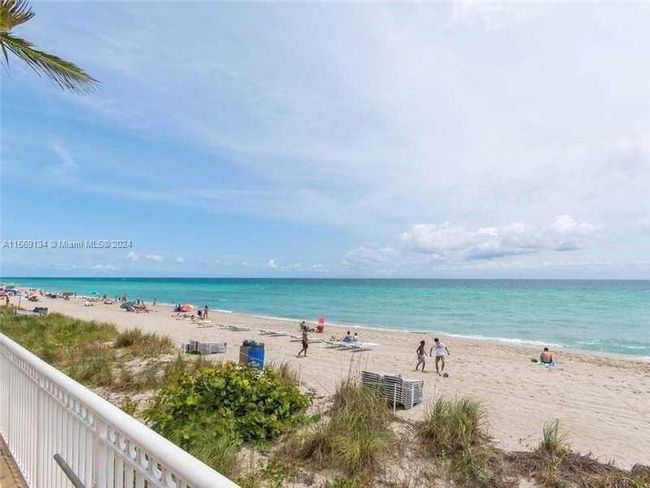 803 - 1880 S Ocean Dr, Condo with 2 bedrooms, 2 bathrooms and null parking in Hallandale Beach FL | Image 13