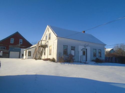 196 River Road, Benton, ME, 04901 | Card Image