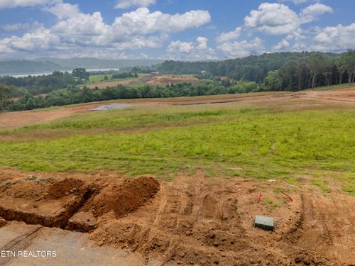 5312 Old Dogwood Trl, Loudon, TN, 37774 | Card Image