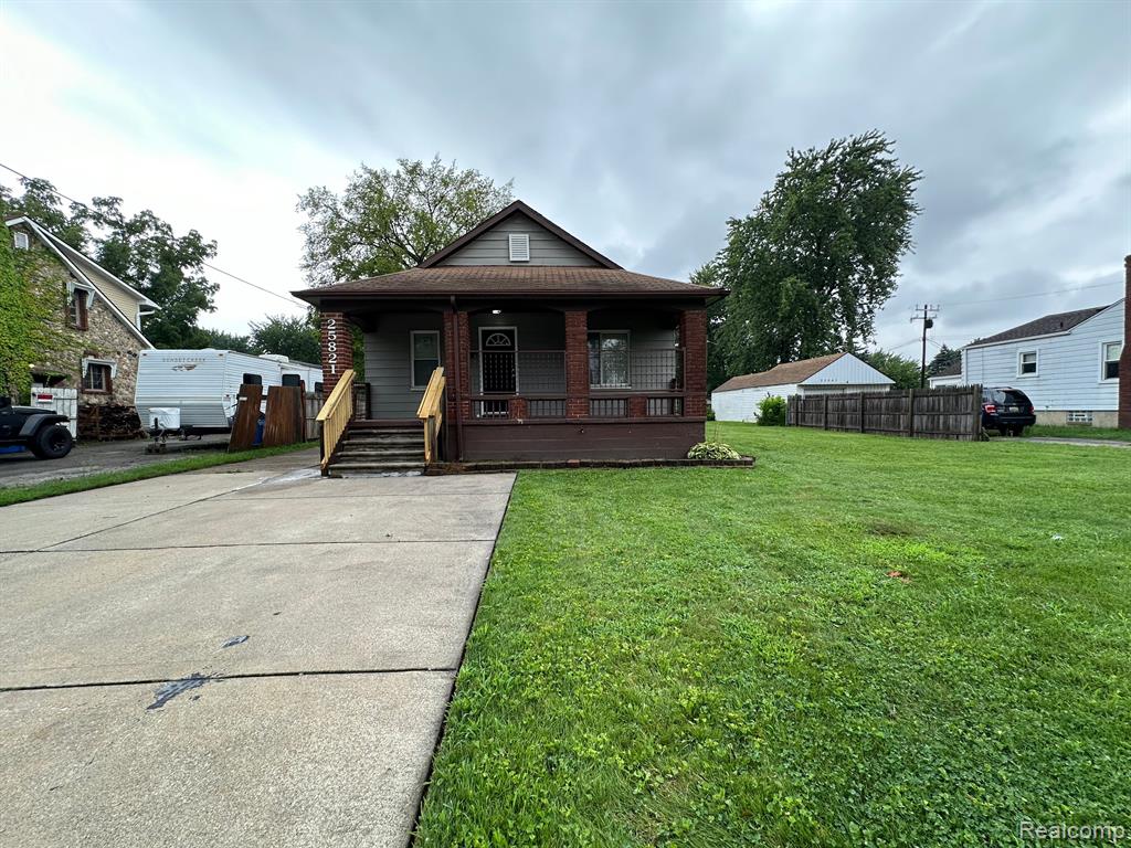 Peter Kaltz Rd, Warren, MI 48091