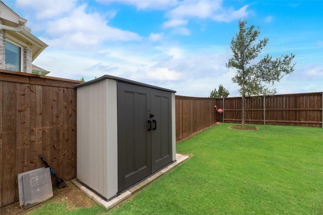 1821 Rough Ridge Trl, House other with 3 bedrooms, 2 bathrooms and null parking in Midlothian TX | Image 37