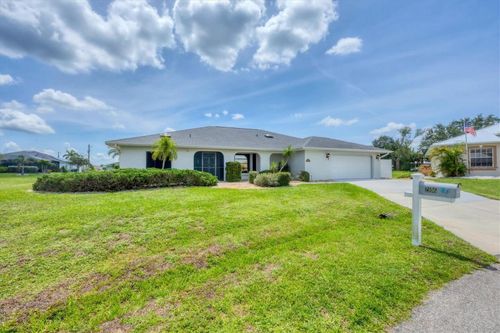 2106 Damascus Ln, Punta Gorda, FL, 33983-8613 | Card Image