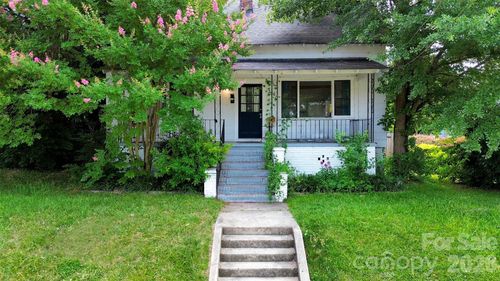 208 S Ransom St, Gastonia, NC, 28052-3766 | Card Image