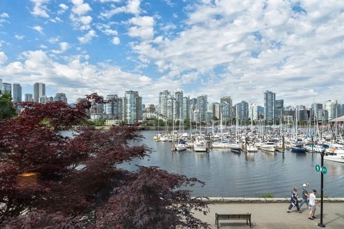 784 Millbank, Vancouver, BC, V5Z3Z3 | Card Image