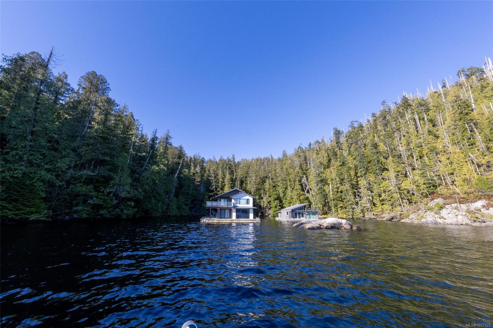 Residential in Gold River 4