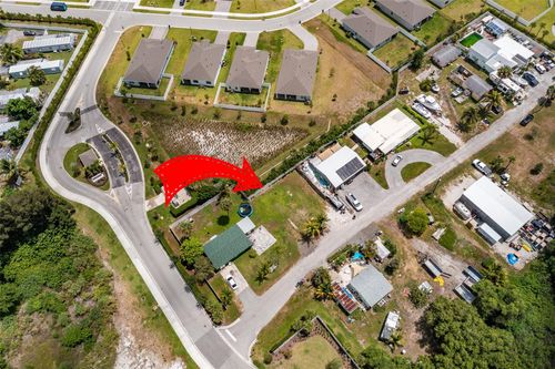 5754 Se Green Ln, Stuart, FL, 34997-6308 | Card Image