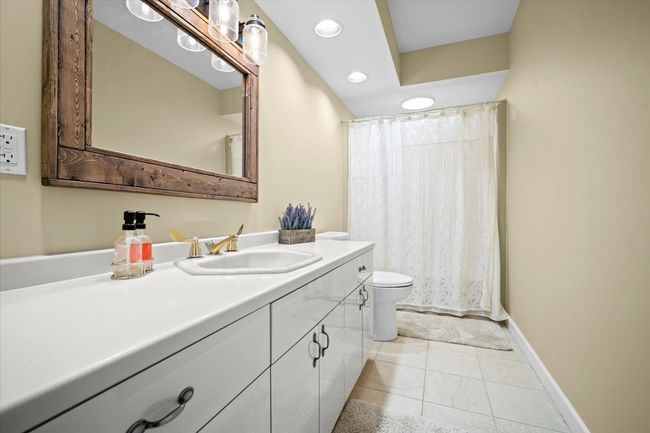 1810 Cardinal Ct, House other with 4 bedrooms, 6 bathrooms and 3 parking in Pontiac IL | Image 52