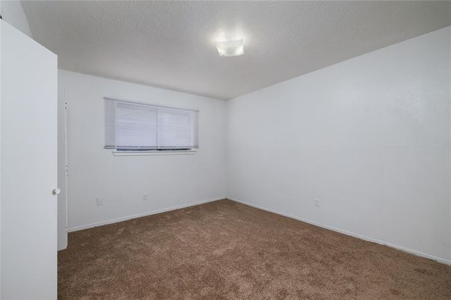 24050 Spring Briar Ln, House other with 3 bedrooms, 2 bathrooms and 2 parking in Spring TX | Image 15