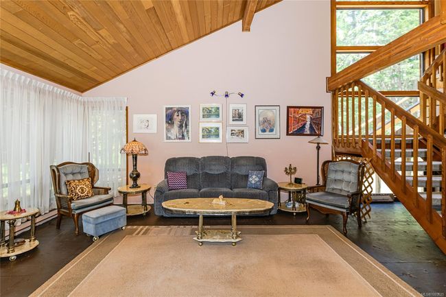 410 Langs Rd, House other with 3 bedrooms, 3 bathrooms and 5 parking in Salt Spring BC | Image 10