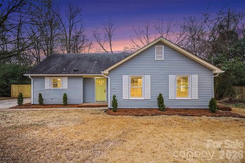 9606 Heartwood Ln, Mint Hill, NC, 28227-4143 | Card Image