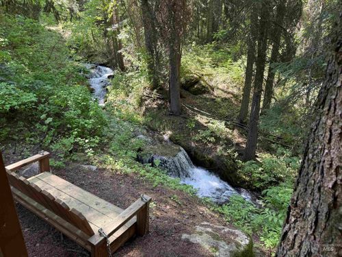 24 Wapiti Dr, Cascade, ID, 83611-4700 | Card Image