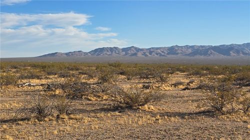 123-08-006 S Gene Autry Road, Yucca, AZ, 86438 | Card Image