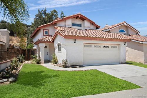 11710 Avenida Marcella, El Cajon, CA, 92019-4047 | Card Image