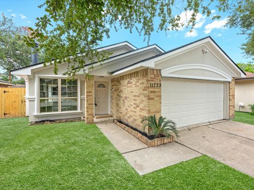 11723 Antoine Dr, Houston, TX, 77066-4444 | Card Image
