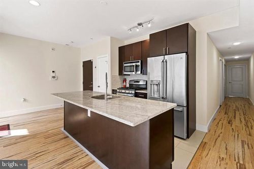 apt-2-902 N 16th St, PHILADELPHIA, PA, 19130-1678 | Card Image