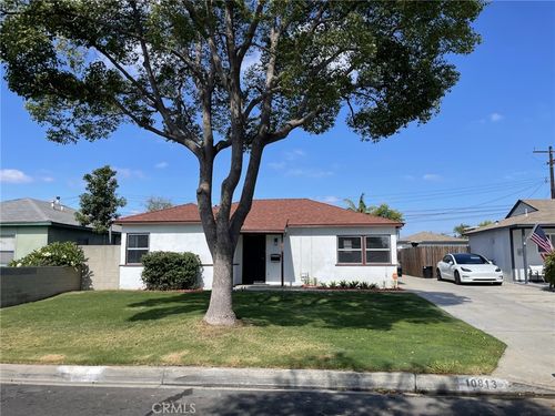 10813 Flallon Ave, Santa Fe Springs, CA, 90670-4309 | Card Image
