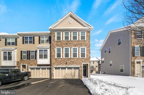26124 Hickory Ln, LANGHORNE, PA, 19047-4703 | Card Image