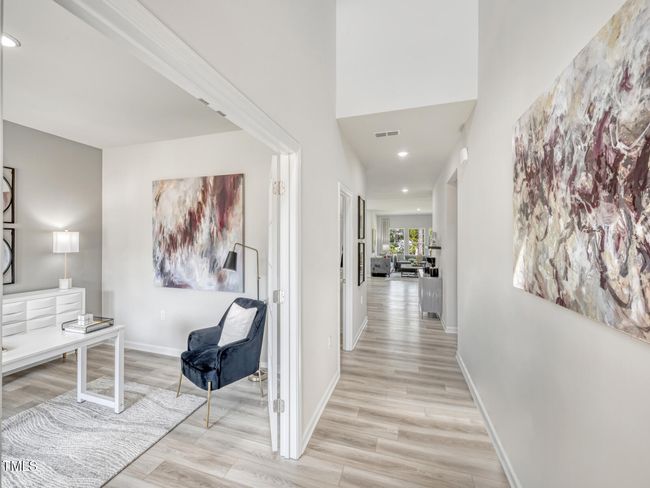 RAL_Oak-Manor_454-Sherwood_Interior_Entr | Image 10
