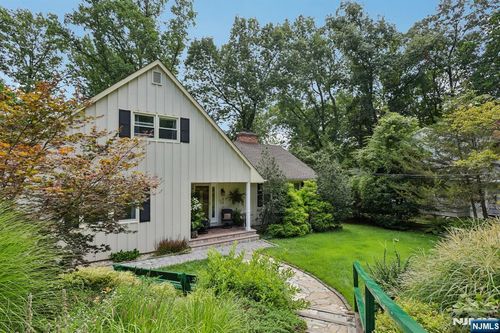 34 Forest Dr, Watchung, NJ, 07069-6016 | Card Image