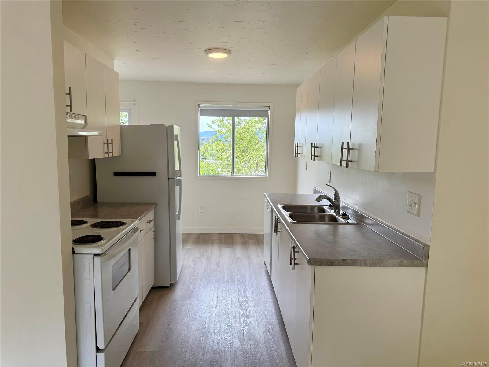Residential in Duncan 5