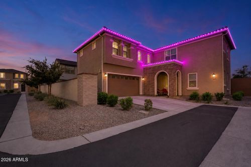 669 S Sanders Drive, Gilbert, AZ, 85296 | Card Image