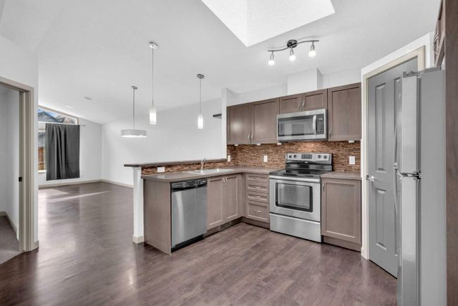 193 Cranford Drive Se, Home with 4 bedrooms, 2 bathrooms and 2 parking in Calgary AB | Image 9