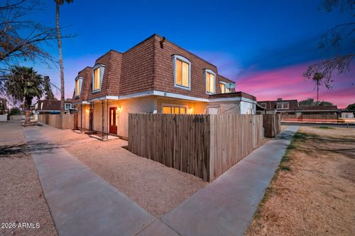 8243 N 34th Dr, Phoenix, AZ, 85051-5963 | Card Image