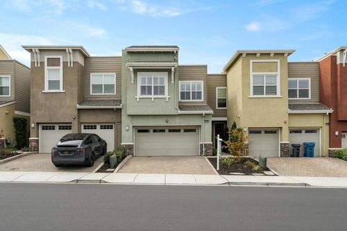 1532 Annie St, Daly City, CA, 94015-1917 | Card Image