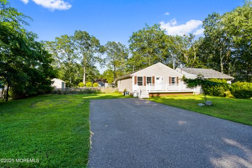 483 Lake Barnegat Dr, Forked River, NJ, 08731-2409 | Card Image