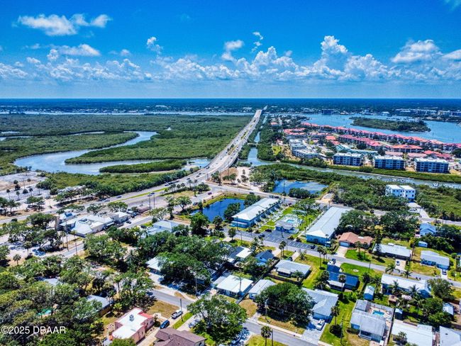 650 S Pine St, House other with 3 bedrooms, 2 bathrooms and null parking in NEW SMYRNA BEACH FL | Image 62
