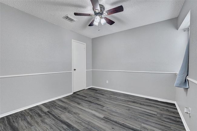 9630 W Withers Way Cir, House other with 3 bedrooms, 2 bathrooms and 2 parking in Houston TX | Image 28