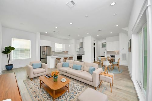 4608 Coke Street, Houston, TX, 77020 | Card Image