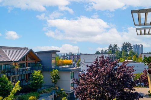 404-1061 Marine Dr, North Vancouver, BC, V7P1S6 | Card Image