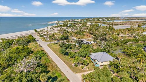 6476 Pine Ave, SANIBEL, FL, 33957-2034 | Card Image