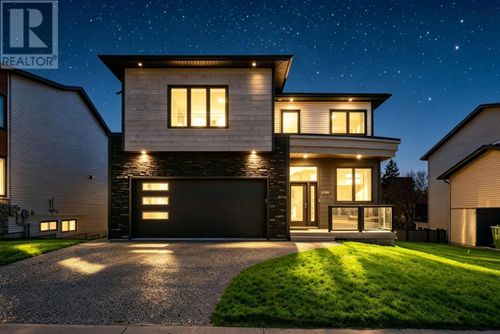 404 Starboard Dr, Halifax, NS, B3M0L4 | Card Image