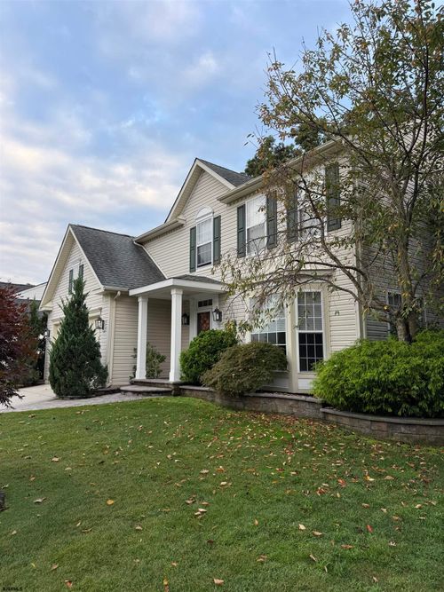34 Crossing Dr, Linwood, NJ, 08221-1945 | Card Image