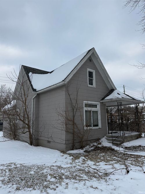 221 E Williams St, Fort Wayne, IN, 46803-3331 | Card Image