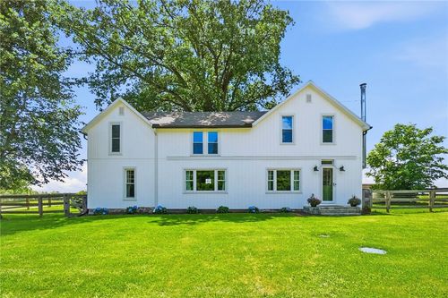 6469 Runkle Rd, Saint Paris, OH, 43072-9446 | Card Image